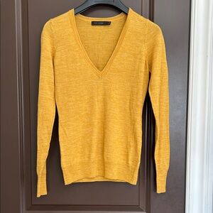 The Limited Golden Yellow V-Neck Wool Blend Sweater | Size Small